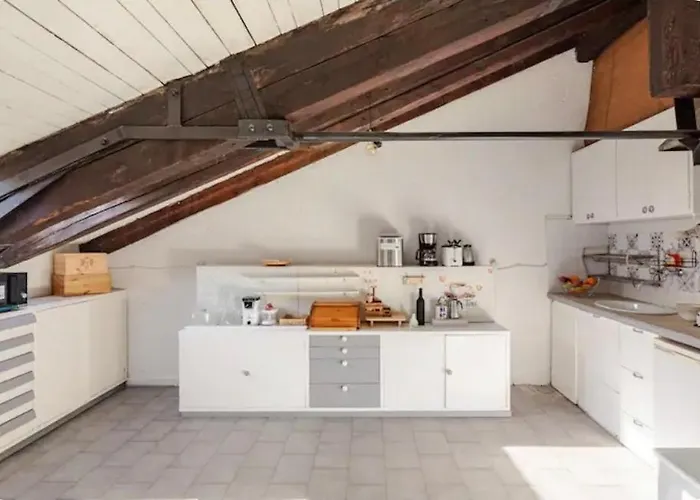 Apartamento Loft Retrò Vicino Al Papa